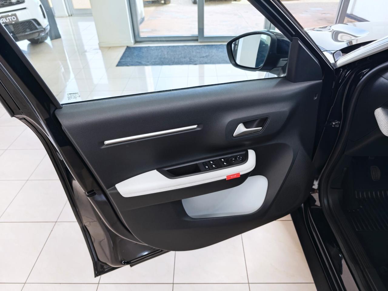 Citroen C3 1.2 100cv Max KM ZERO