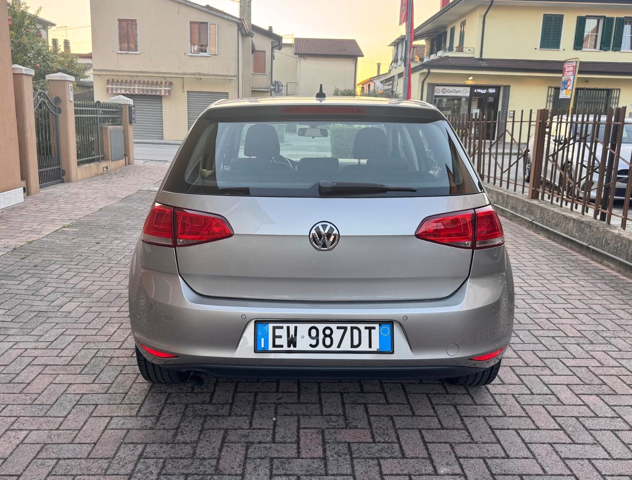 Volkswagen Golf 1.6 TDI Ok Neopatentati