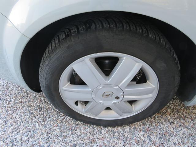 RENAULT Scenic 1.6 16V Confort Dynamique