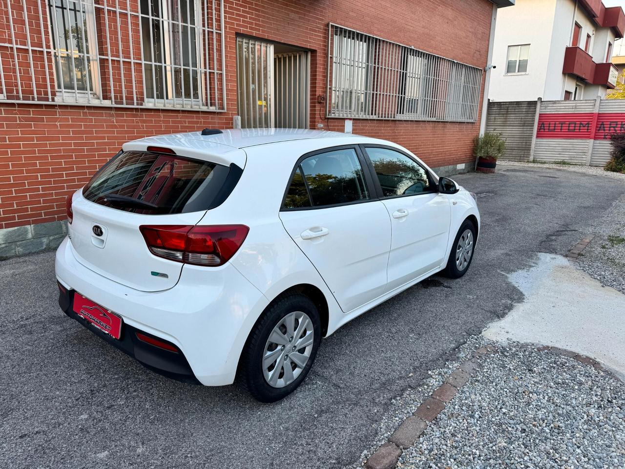 Kia Rio 1.2 MPi 84CV 5P GPL Cool