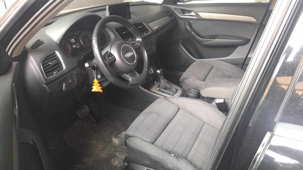 Audi Q3 2.0 DIESEL 2.0(PRIVATO)- 2013