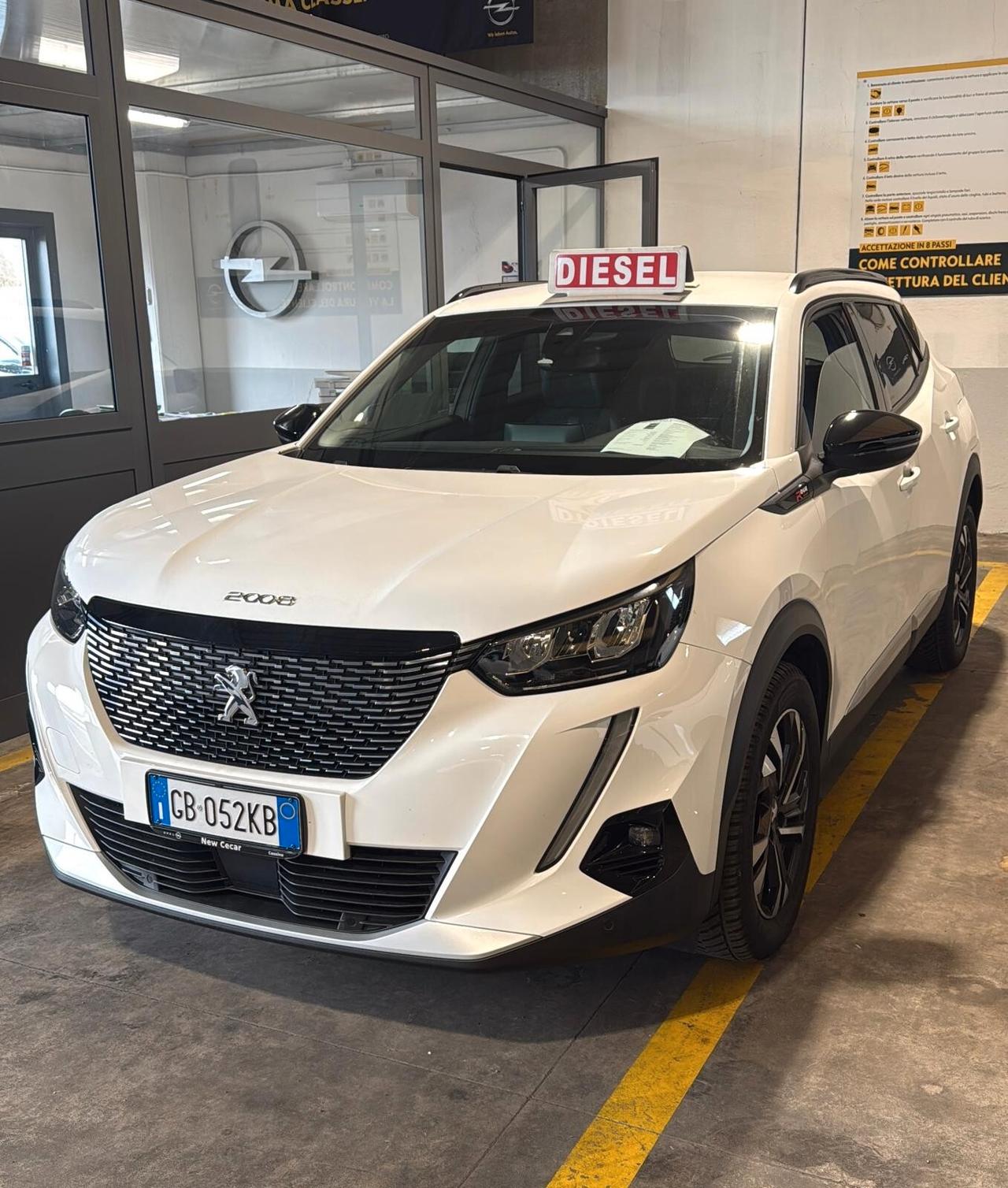 Peugeot 2008 BlueHDi 100 S&S Allure