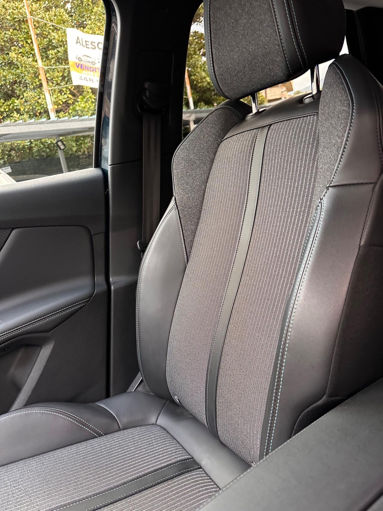 Peugeot 3008 BlueHDi 130 S&S Allure Pack