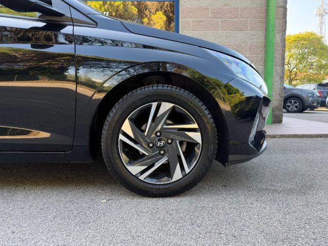 HYUNDAI i20 1.2 84CV MPI SENSORI PARCHEGGIO REETROCAMERA