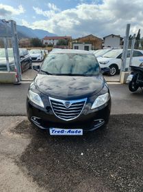 Lancia Ypsilon 1.2 69 CV 5 porte S&S Platinum