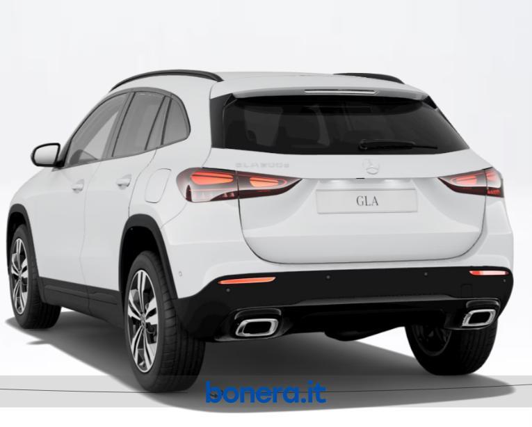 Mercedes GLA 200 200 D Progressive Extra 8G-DCT