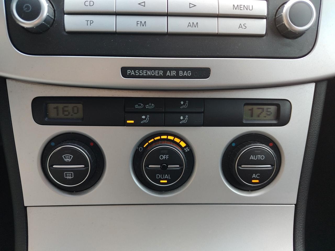 Volkswagen Passat 2.0 TDI DPF Var. Highline