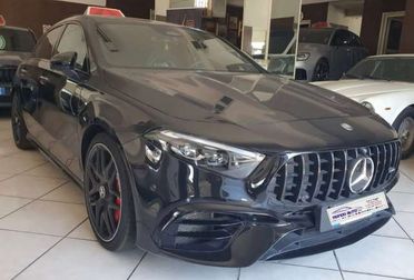 Mercedes-Benz A 45 AMG 2.0 421 CV TURBO AUTO 4 MATIC AMG PERFORMANCE