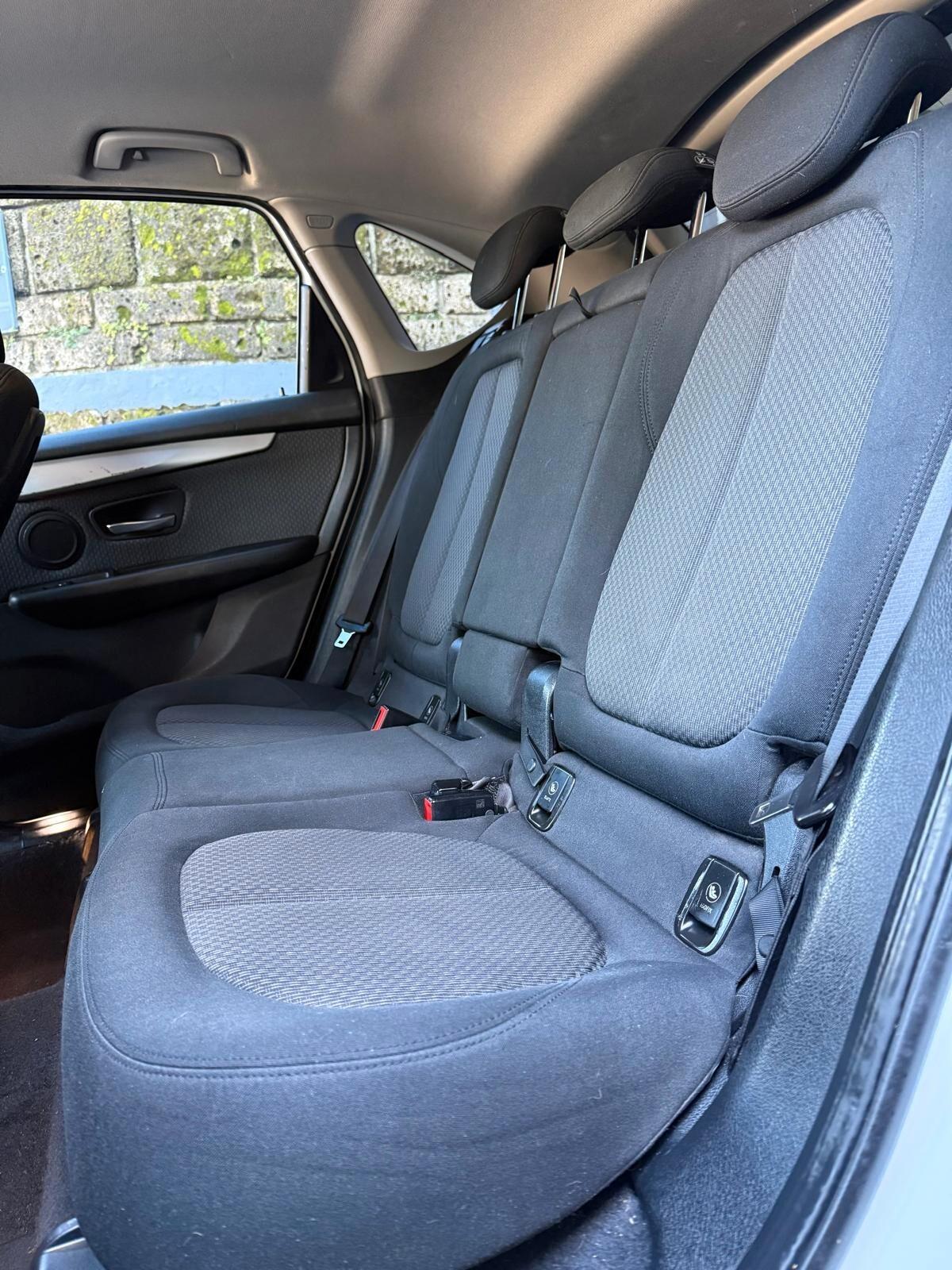 Bmw 2er Active Tourer 218d Luxury