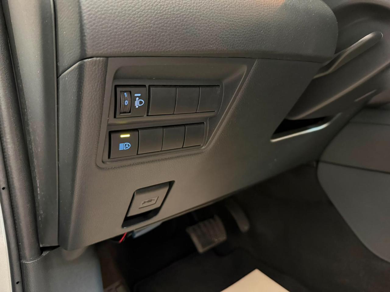 Toyota Yaris 1.5 Hybrid 5 porte Business