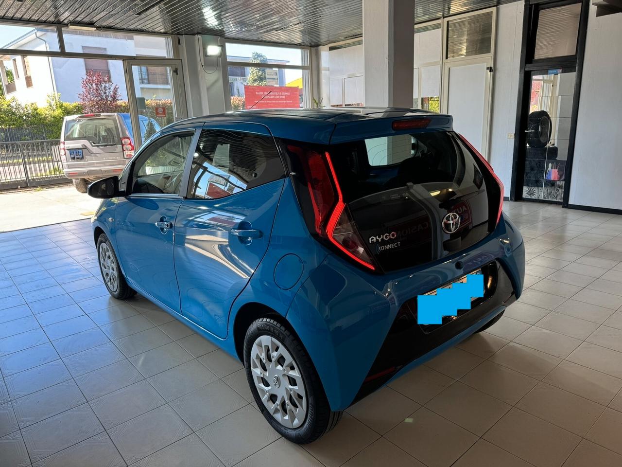 Toyota Aygo Connect 1.0 VVT-i 72CV 5 porte x-business