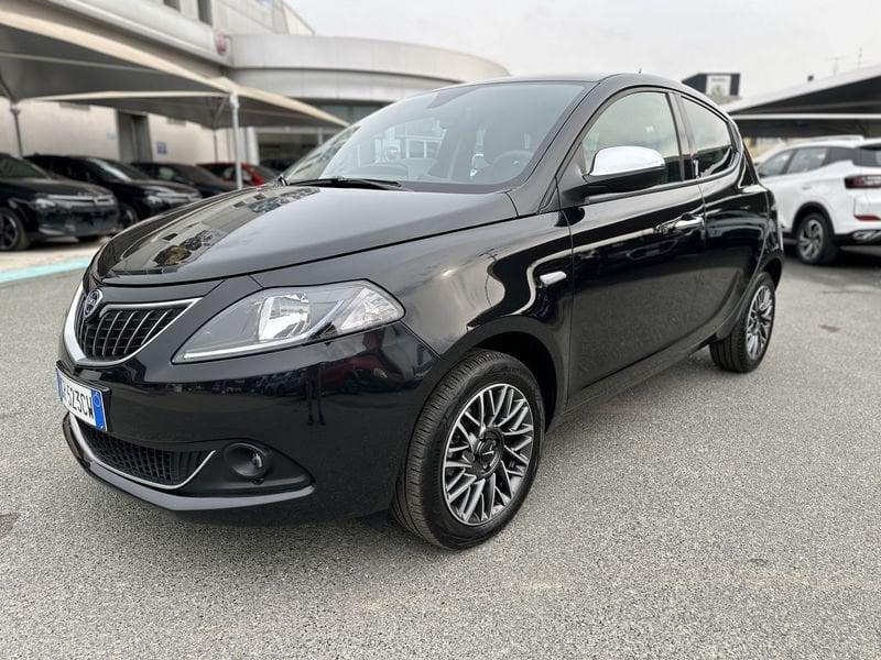 Lancia Ypsilon 1.0 FireFly 5 porte S&S Hybrid Gold Plus