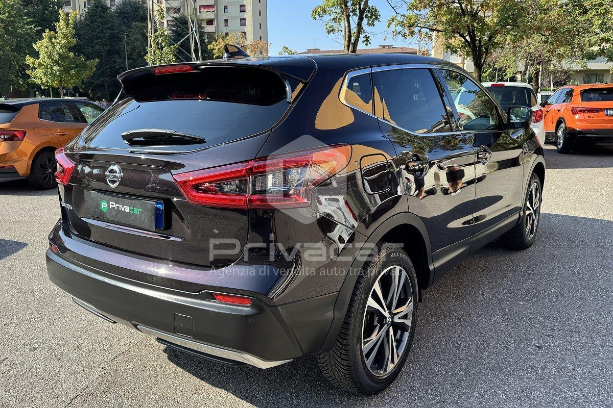 NISSAN Qashqai 1.2 DIG-T N-Connecta