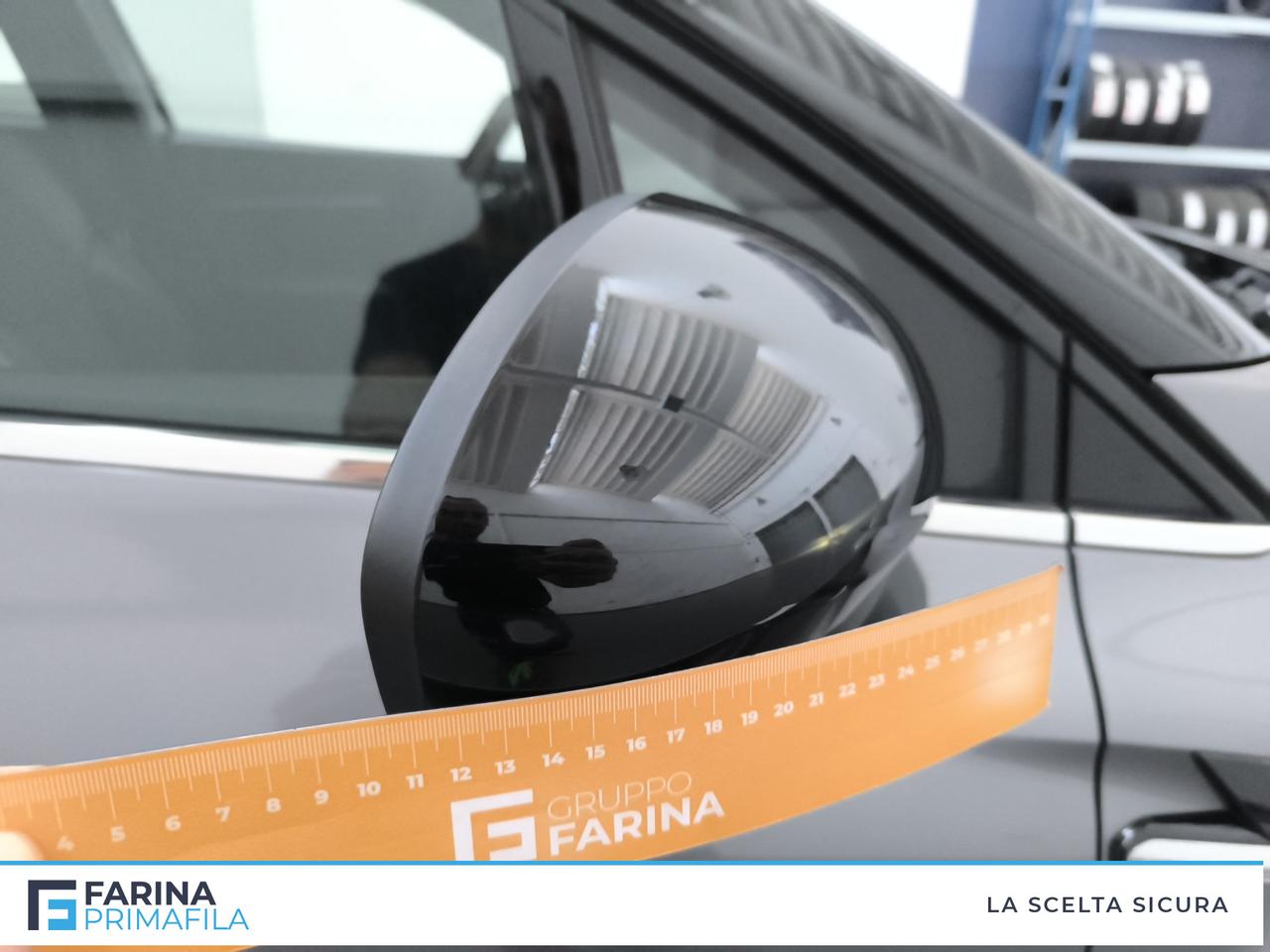 RENAULT Captur II 2019 - Captur 1.6 plug-in hybrid Intens E-Tech 160cv auto