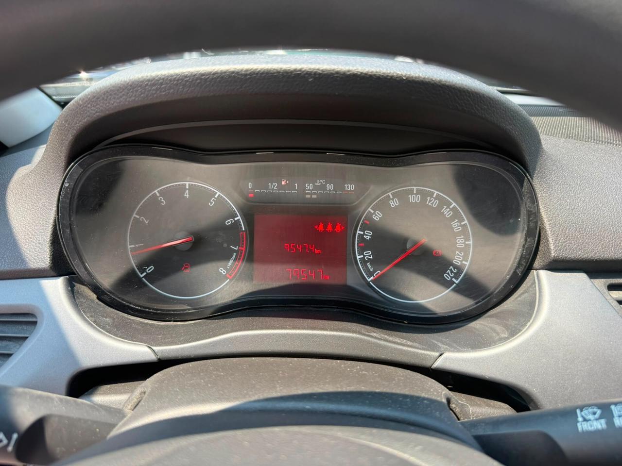 Opel Corsa 1.4 90CV GPL Tech 5 porte b-Color