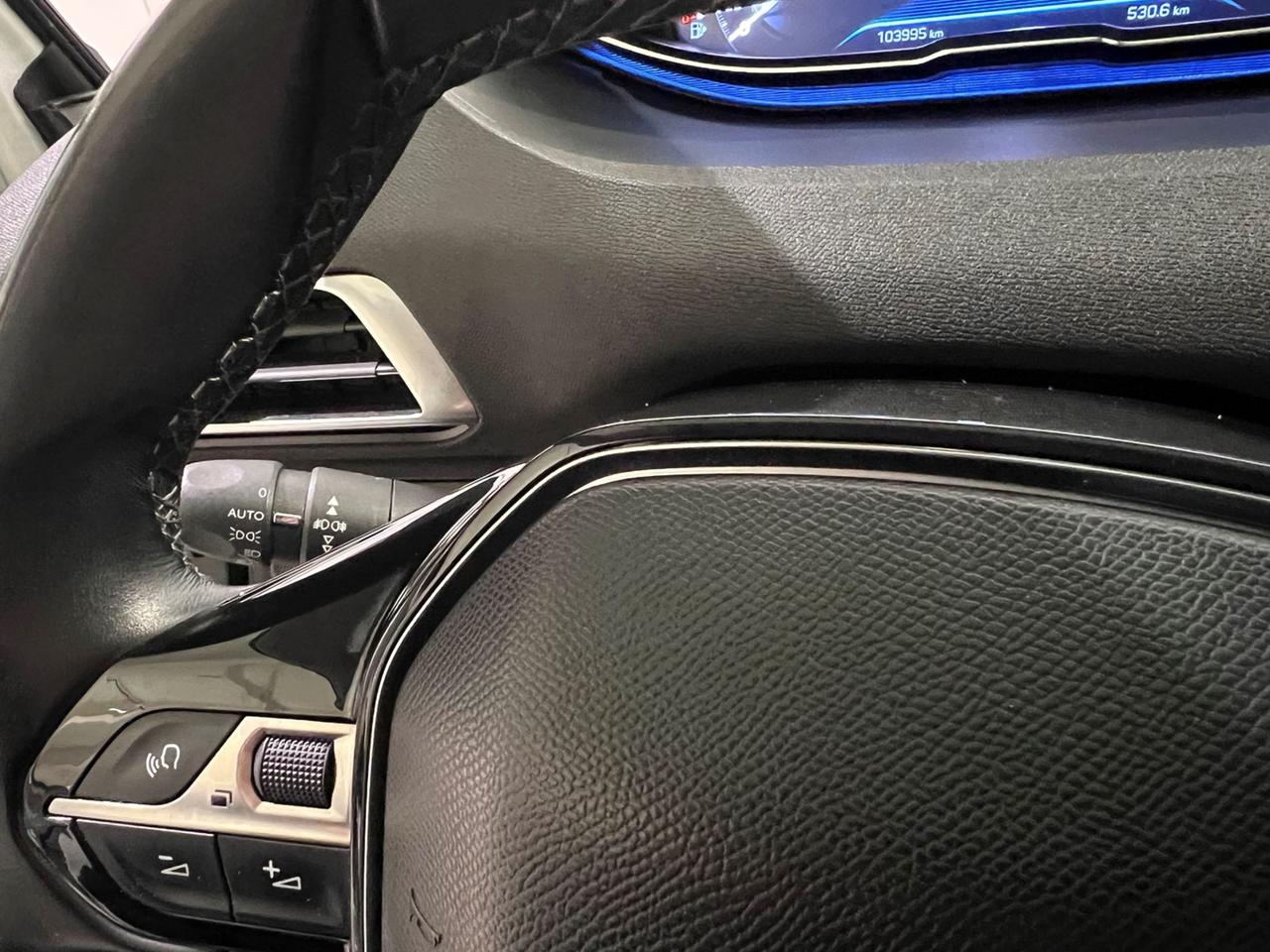 PEUGEOT 3008 II 2016 1.2 puretech Allure s&s 130cv - CINGHIA FATTA!