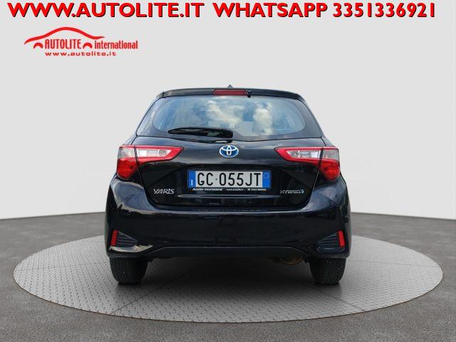 TOYOTA Yaris 1.5 Hybrid 5 porte Business