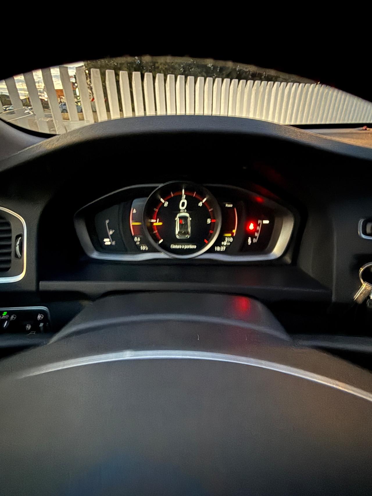 Volvo V60 D5 Geartronic Momentum