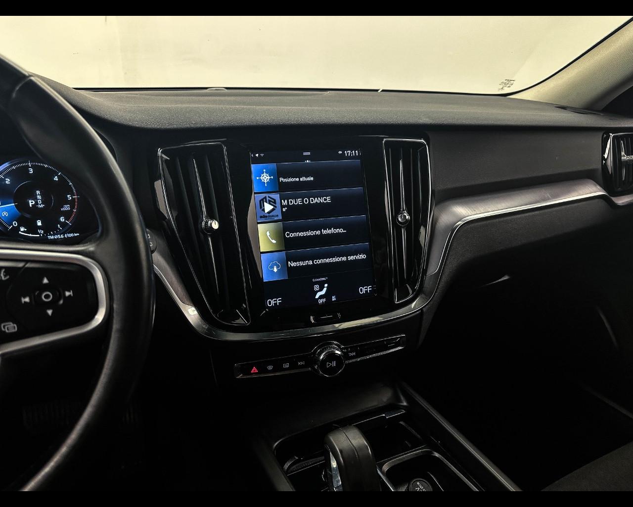VOLVO V60 B4 (d) Geartronic Momentum Business