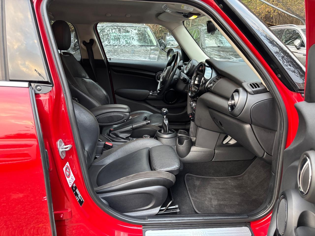 Mini 1.5 One D Business XL 5 porte ok Neopatentati