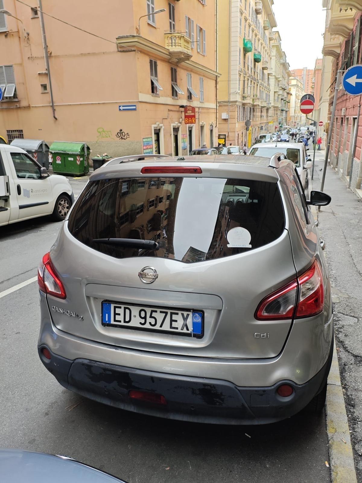 Nissan Qashqai Qashqai+2 2.0 dCi DPF Tekna