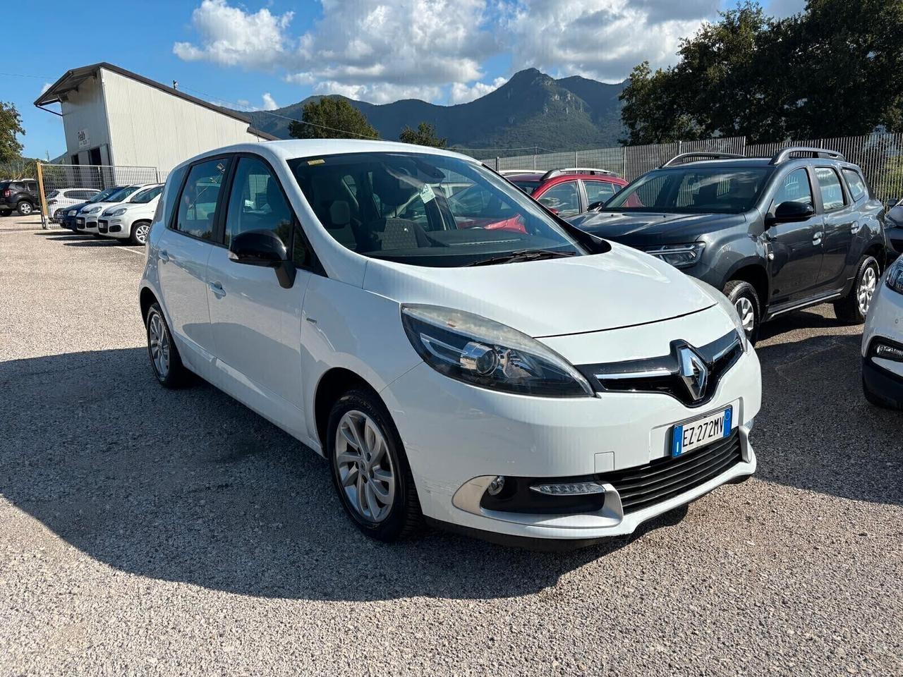 Renault Scenic XMod 1.5 dCi Limited - 2015