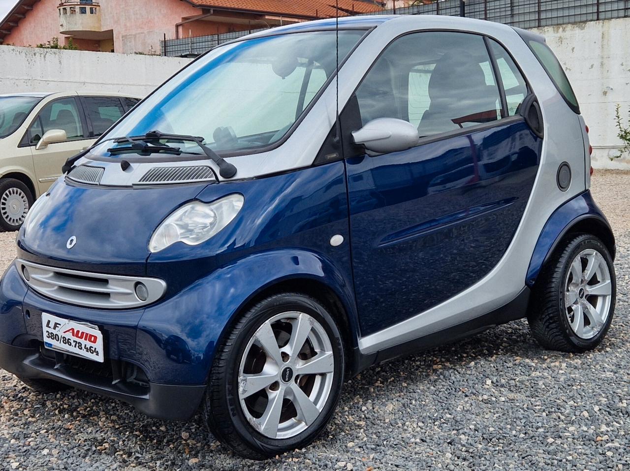 Smart ForTwo 700 coupé passion (45 kW)