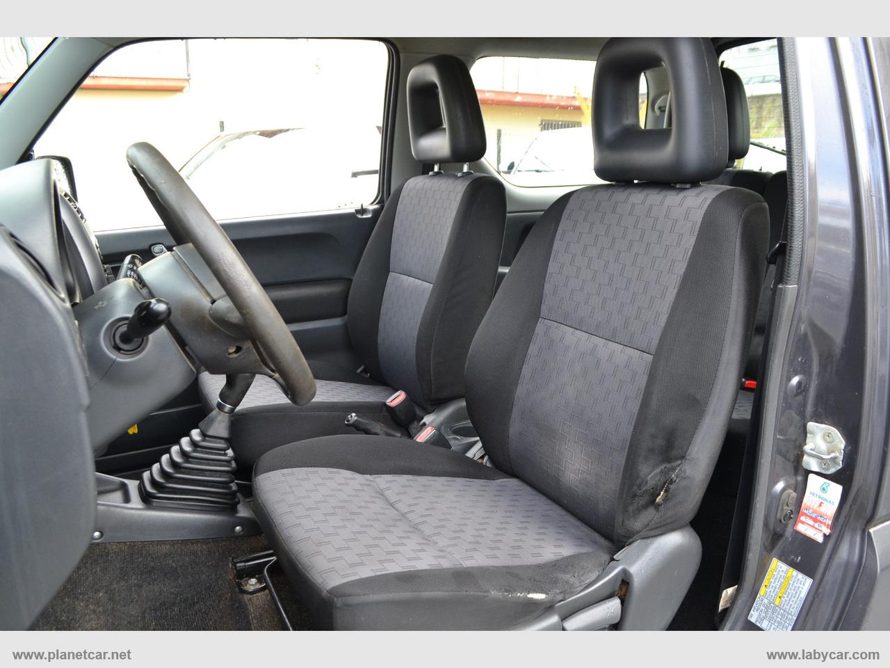 SUZUKI Jimny 1.3 4WD JLX