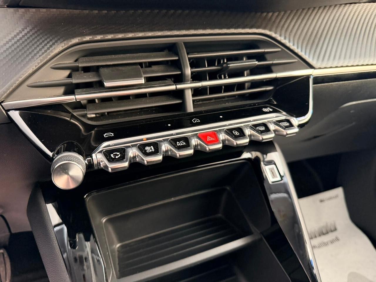 Peugeot 208 Style 1.2 75CV