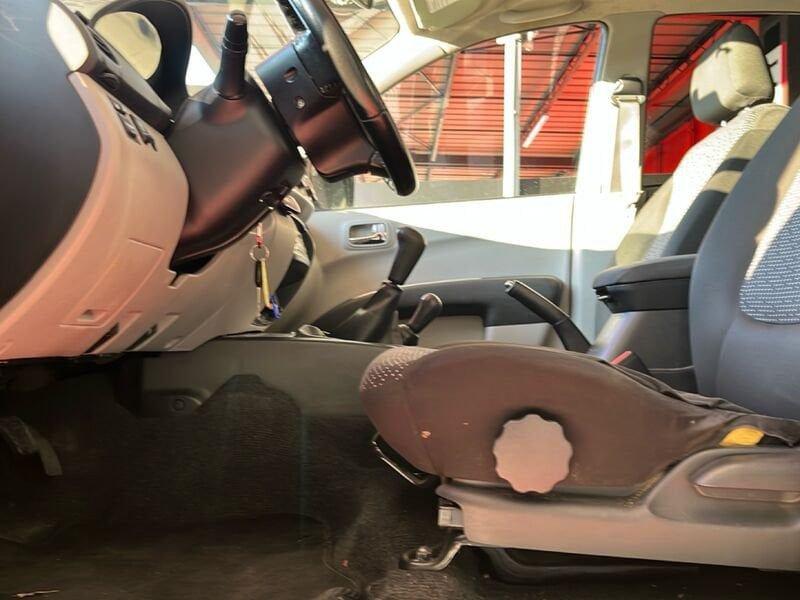 Mitsubishi L200 2.5 DI-D/136CV Club Cab Invite DPF