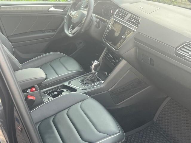 Volkswagen Tiguan 2.0 TDI 150 CV SCR DSG R-Line