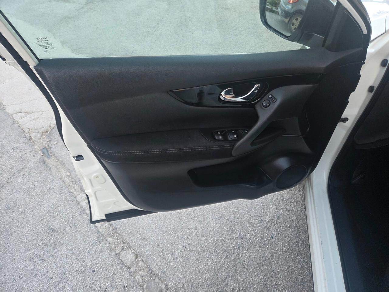 NISSAN QASHQAI ANNO 2018 SOLI KM 100000 CERTIFICATI