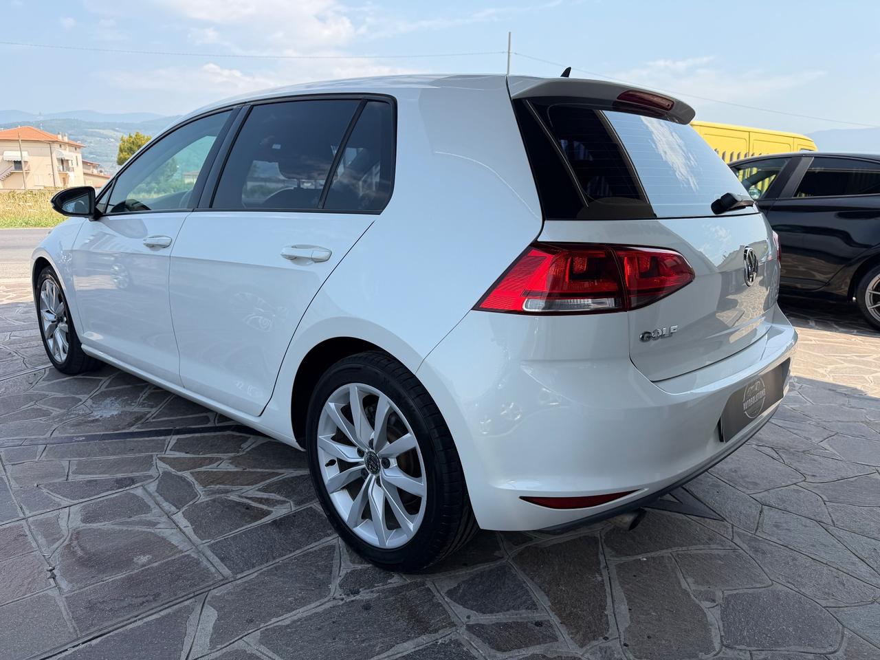 Volkswagen Golf 7 1.6 TDI DSG 5p. Highline BlueMotion okneopatentati