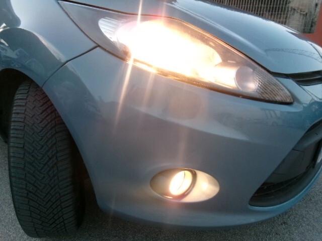 Ford Fiesta 1.4 5 porte Bz.- GPL Titanium