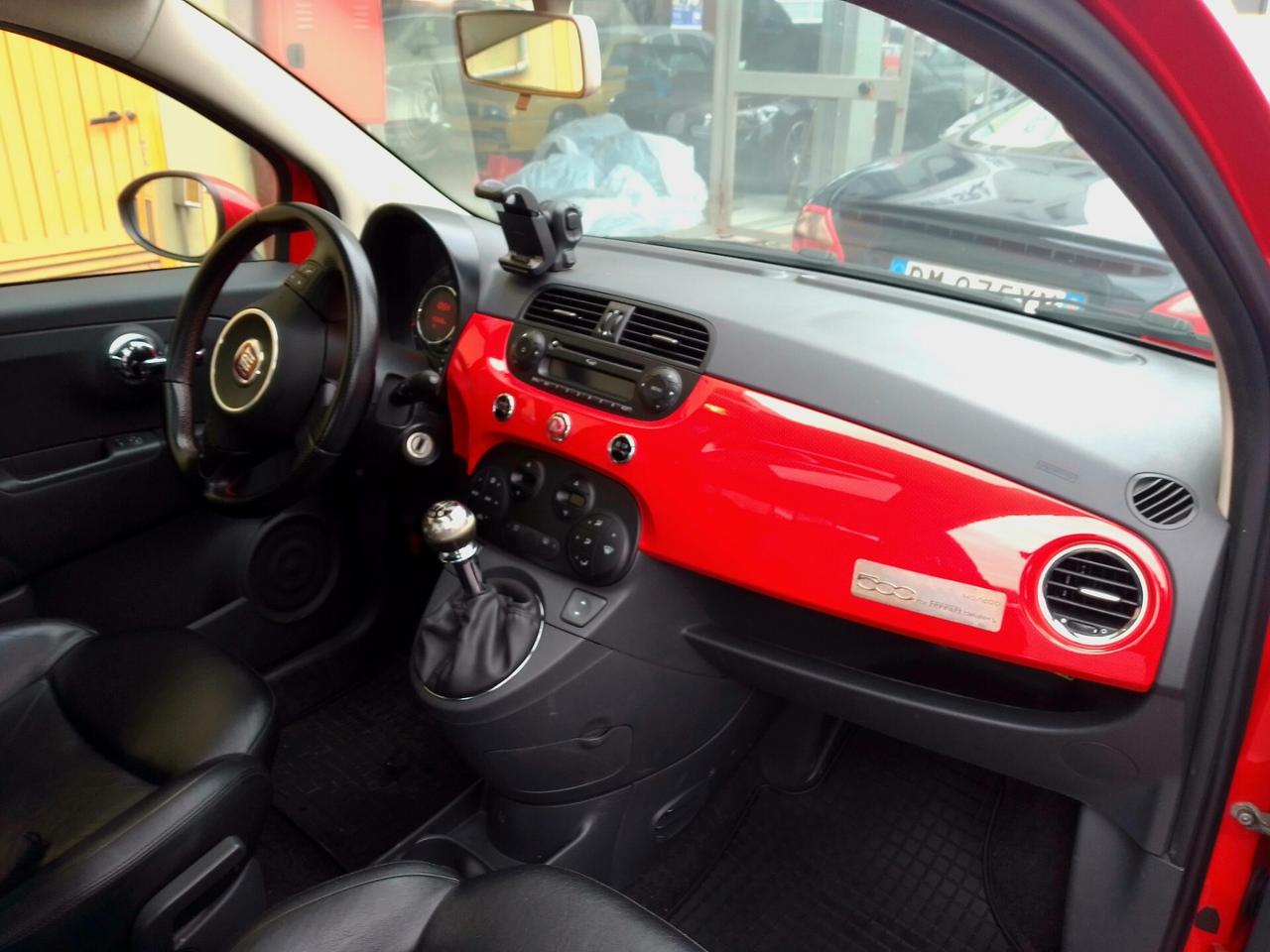 Fiat 500 LIMITED EDITION FERRARI NUMERATA N°140/200