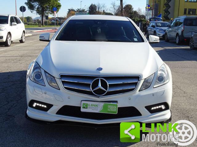 MERCEDES-BENZ E 220 CDI Coupé BlueEFFICIENCY Avantgarde