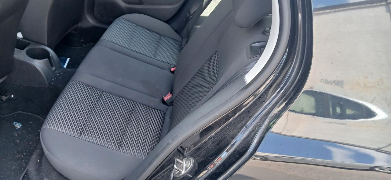 Volkswagen Golf 1400 BENZINA EURO 5