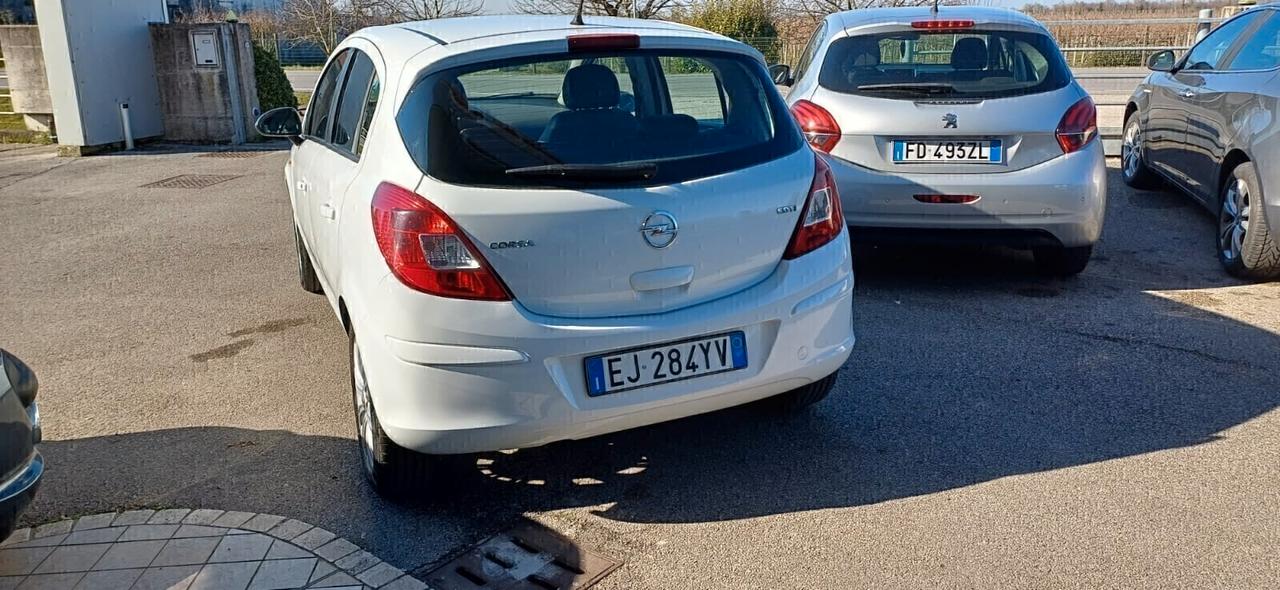 Opel Corsa 1.3 CDTI Neopatentati