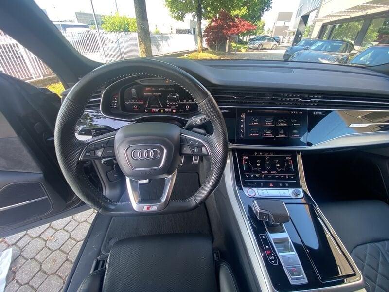 Audi Q8 SQ8 TDI quattro tiptronic