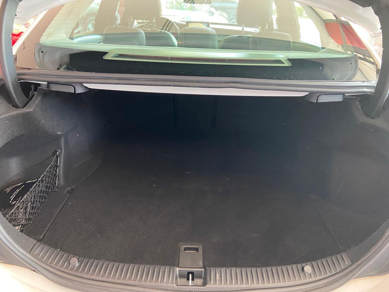 Mercedes-benz C 220 C 220 d Auto Premium Plus