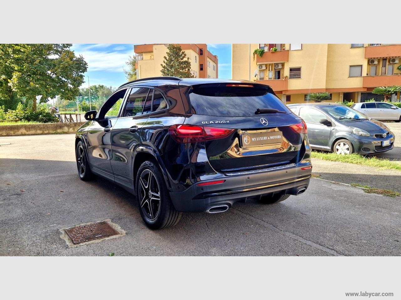 MERCEDES-BENZ GLA 200 d Automatic 4Matic Premium AMG NIGHT ED.