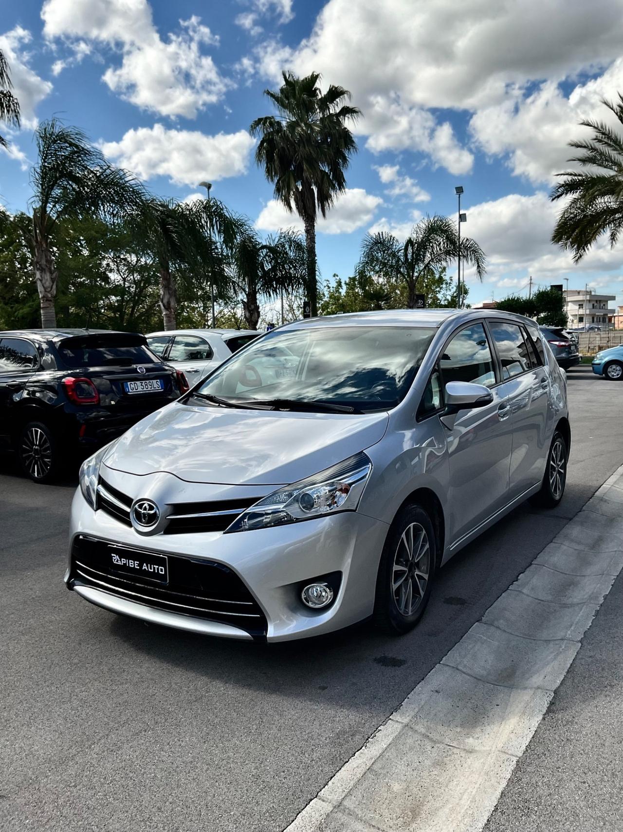 Toyota Verso 1.6 D-4D 7 posti Business Pack