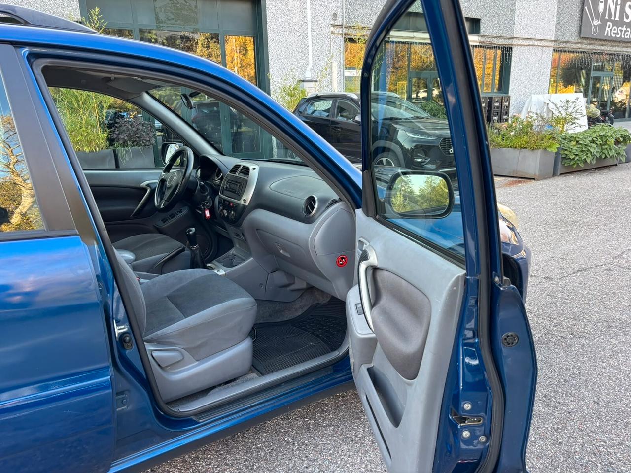 Toyota RAV 4 RAV4 2.0 Tdi D-4D cat 5 porte Sol