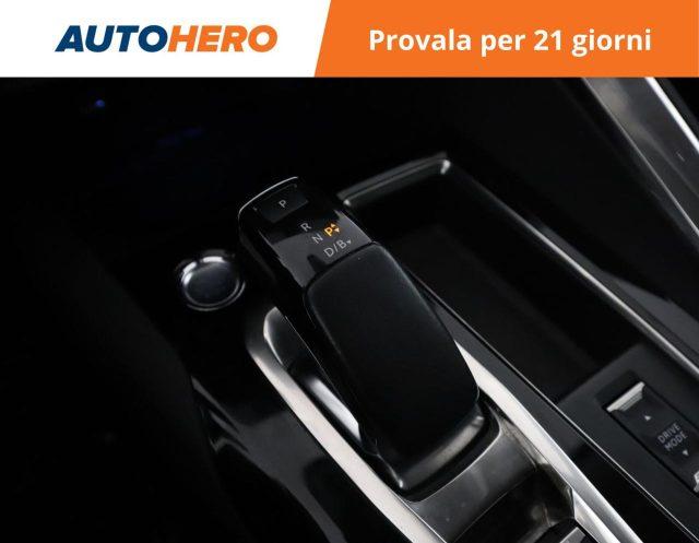 PEUGEOT 3008 Hybrid 225 e-EAT8 Allure Pack