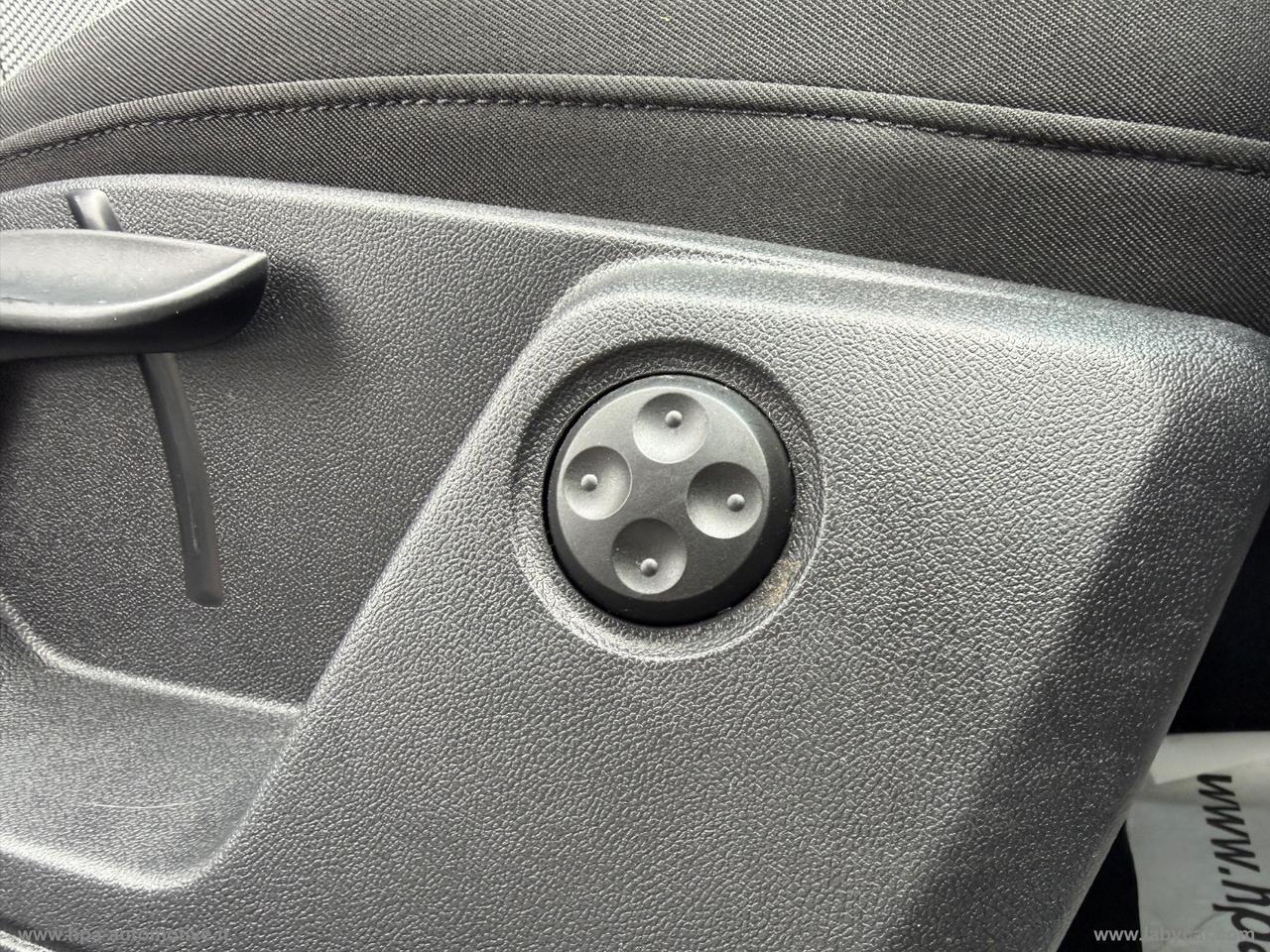 AUDI Q2 1.6 TDI NAVI TETTO SPORT PARCHEGGIO ASSISTITO