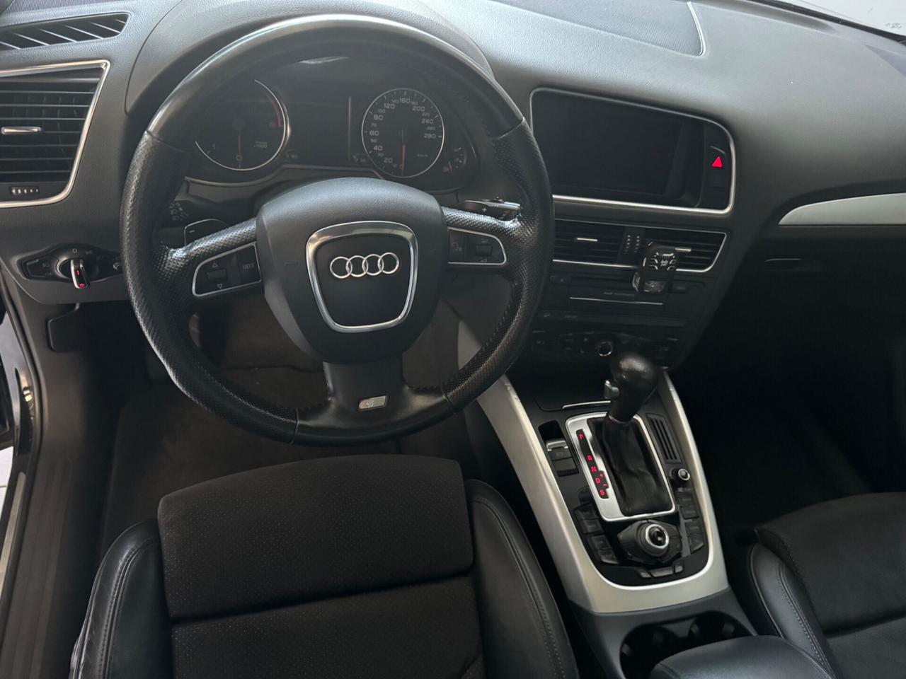 Audi Q5 3.0 V6 TDI quattro S tronic