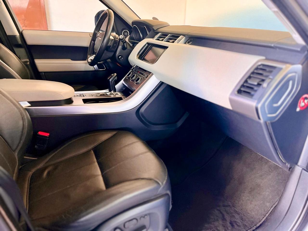 Land Rover Range Sport 3.0 TDV6 HSE DYNAMIC