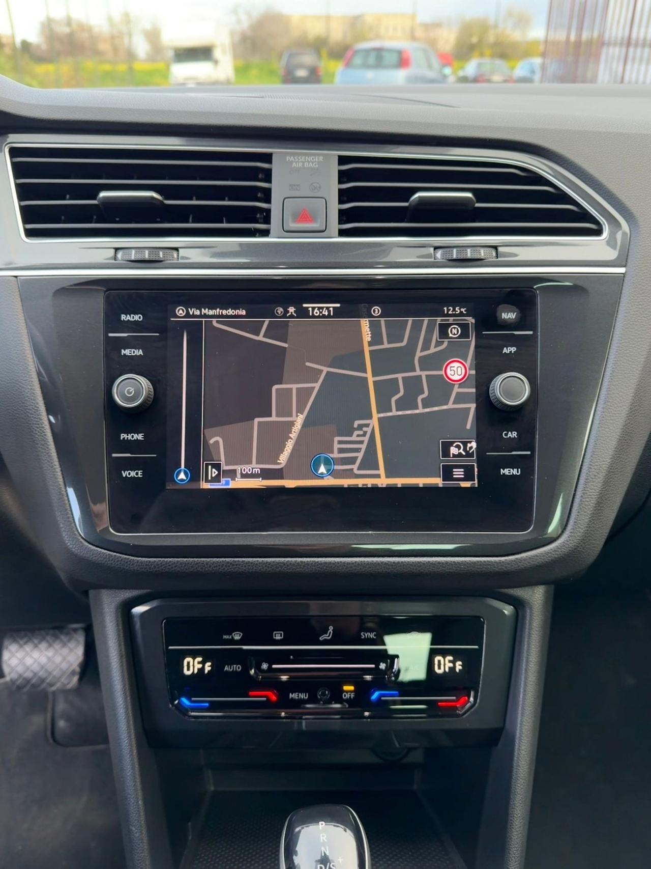 Volkswagen Tiguan 2.0 TDI 150 CV SCR DSG R-Line