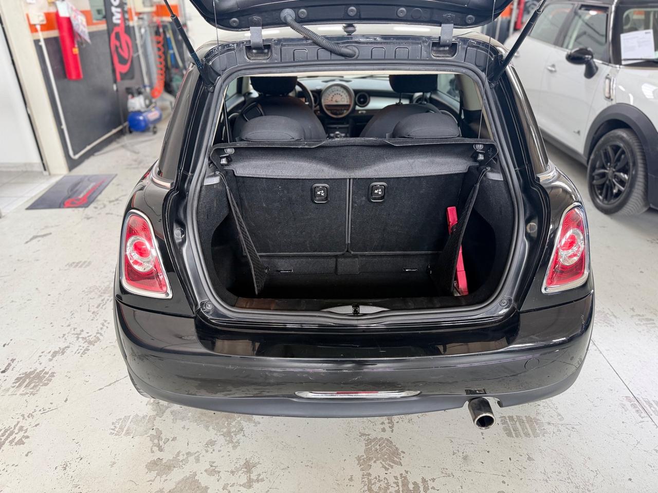 Mini 1.6 16V Cooper NEOPATENTATI