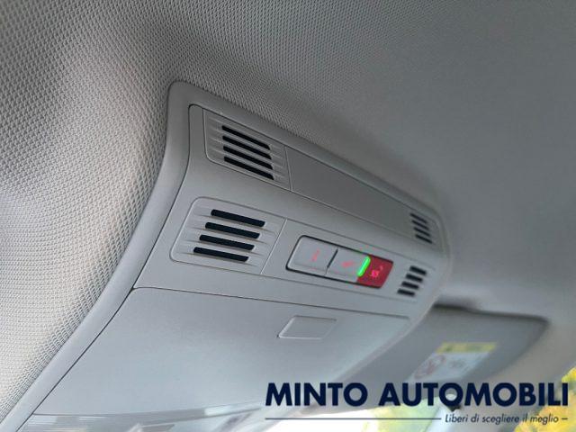 VOLKSWAGEN Polo 1.0 80CV RETROCAMERA NAVIGATORE SENSORI PARCHEGGIO